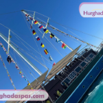 Elite Pirates Sailing Boat with orange island