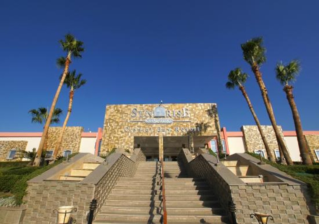 Spa & Trips from SUNRISE Crystal Bay Resort Hurghada Entrance